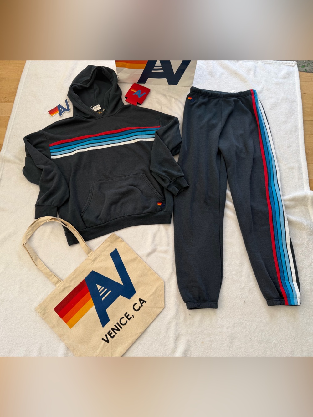 - - NWT Set of Aviator Nation USA 5 Stripe Hoodie and Sweatpants Charcoal Large